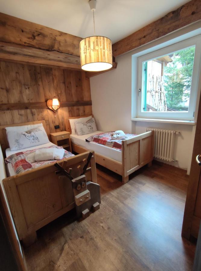 Apartamento La Tana Dell'Orso Campitello di Fassa Exterior foto