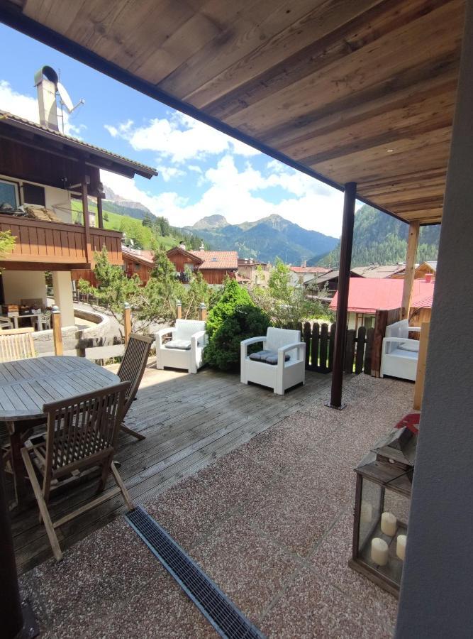 Apartamento La Tana Dell'Orso Campitello di Fassa Exterior foto