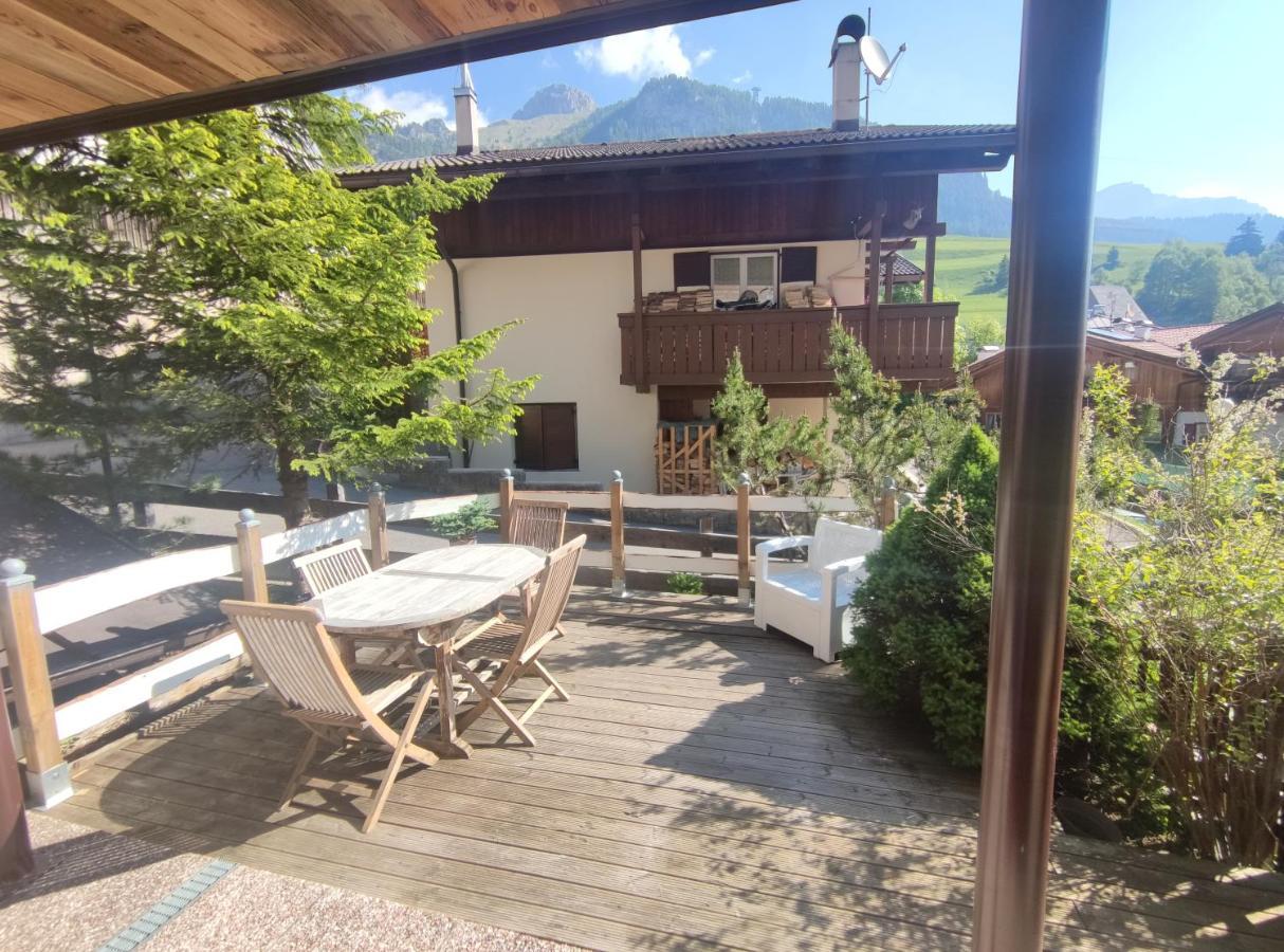 Apartamento La Tana Dell'Orso Campitello di Fassa Exterior foto