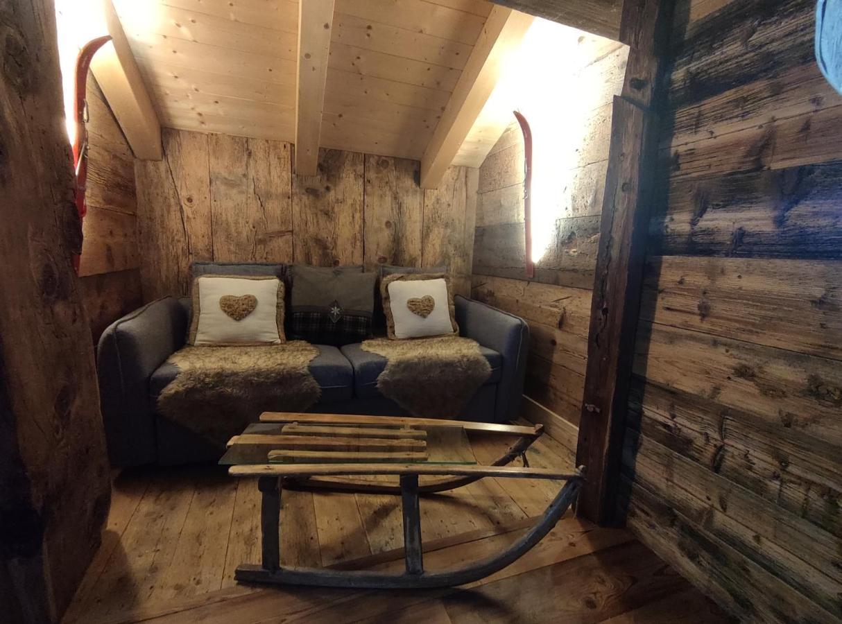 Apartamento La Tana Dell'Orso Campitello di Fassa Exterior foto