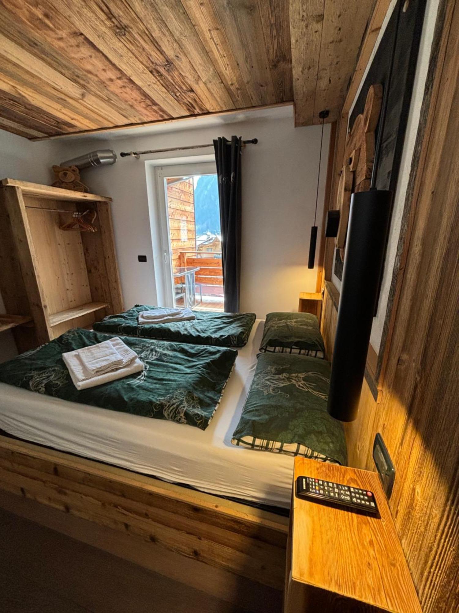 Apartamento La Tana Dell'Orso Campitello di Fassa Exterior foto